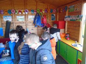 Windmill and Bush Primary School have lots of fun today