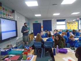 Our P7s today coding with James from Amma Centre
